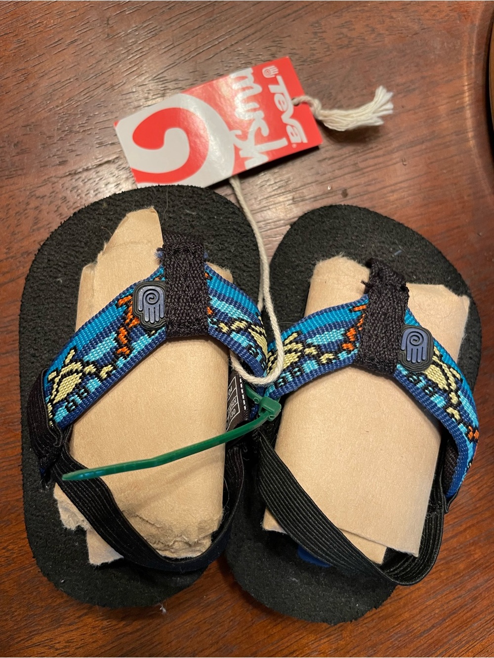 Teva Kids Blue Patterned Toe-Post Sandals size 2-3